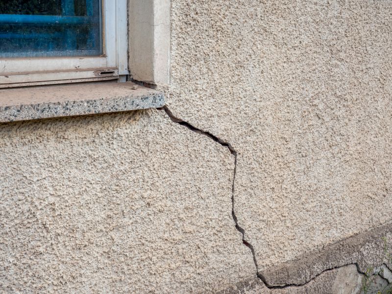 Cracked Stucco Repair in Sonoma County, CA